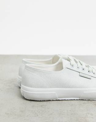 superga up