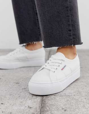 superga white outfit