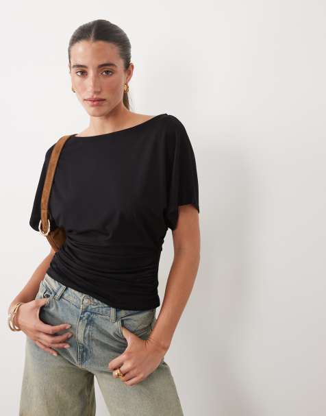 Supre - camiseta negra con cuello barco y cintura ajustada - view 1