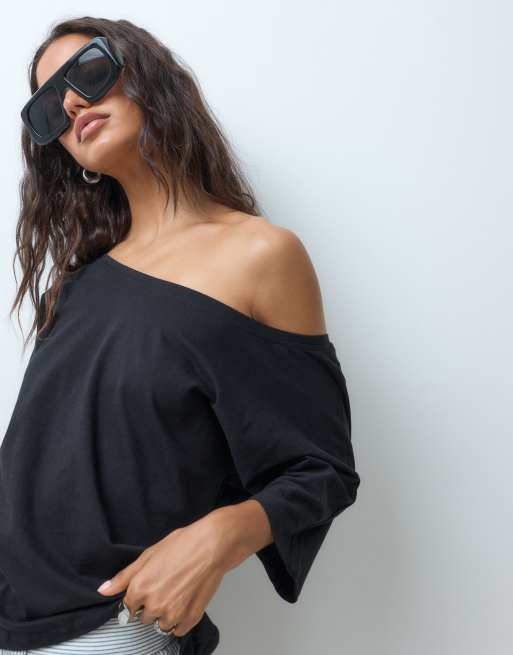 Supre Ellery Top mit Carmen-Ausschnitt in Schwarz, 4 von 4