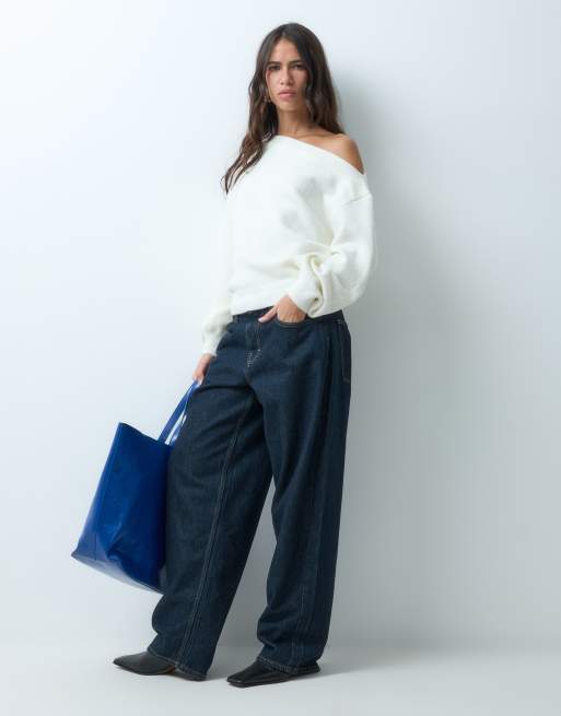 Supre Emmy slouchy tröja med bara axlar i cream, 2 av 4
