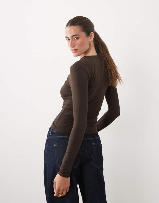 Supre miley sleek long sleeve top in brown bean, 4 of 4