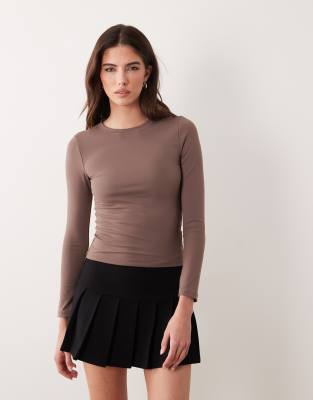 Supre - Miley - Top épuré à manches longues - Marron caroube 2XS
