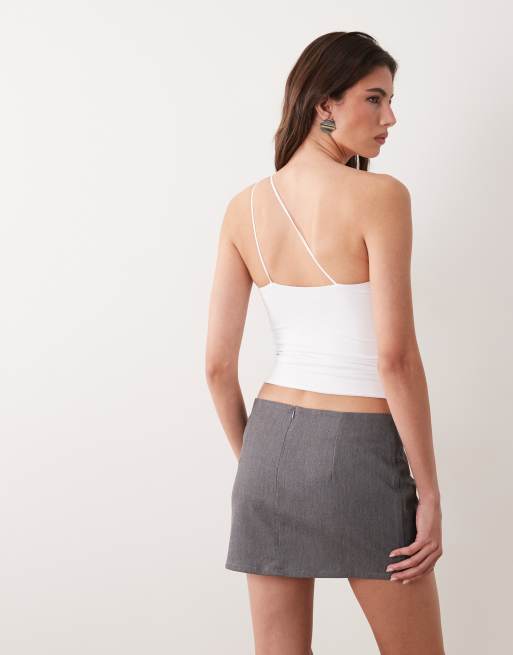 Supré soft Garce one-shoulder top in white, 3 of 4