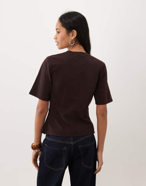 Supré Tamsin twist tee in deep chocolate , 4 of 4
