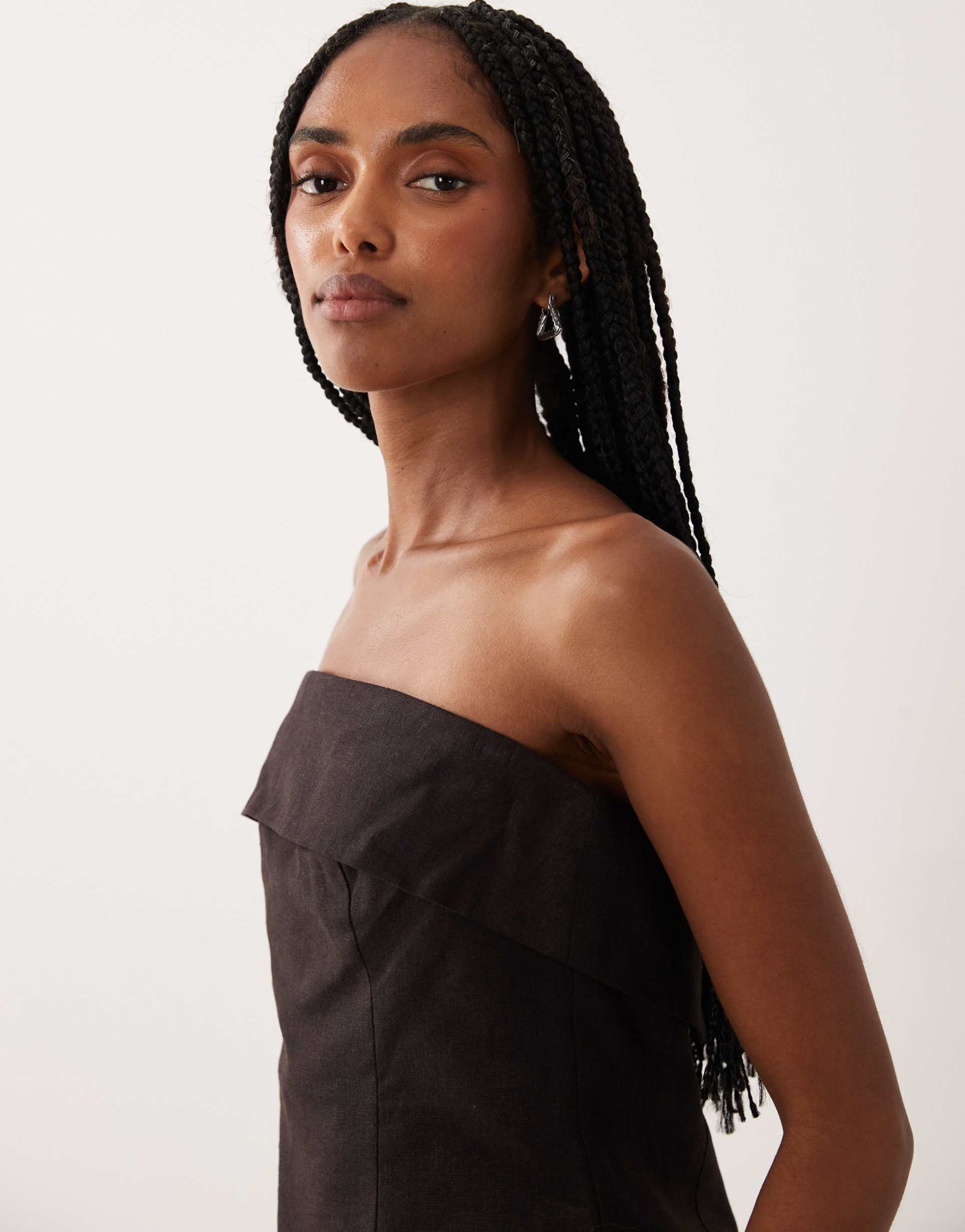supré taryn strapless top in bronx brown