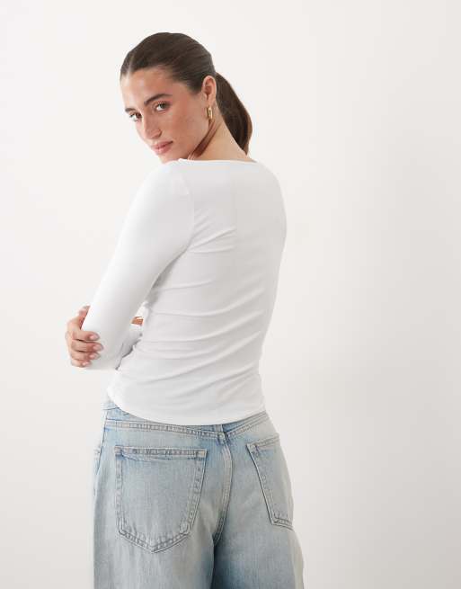 Supré Ziggy slash neck 3/4 sleeve top in white, 4 of 4