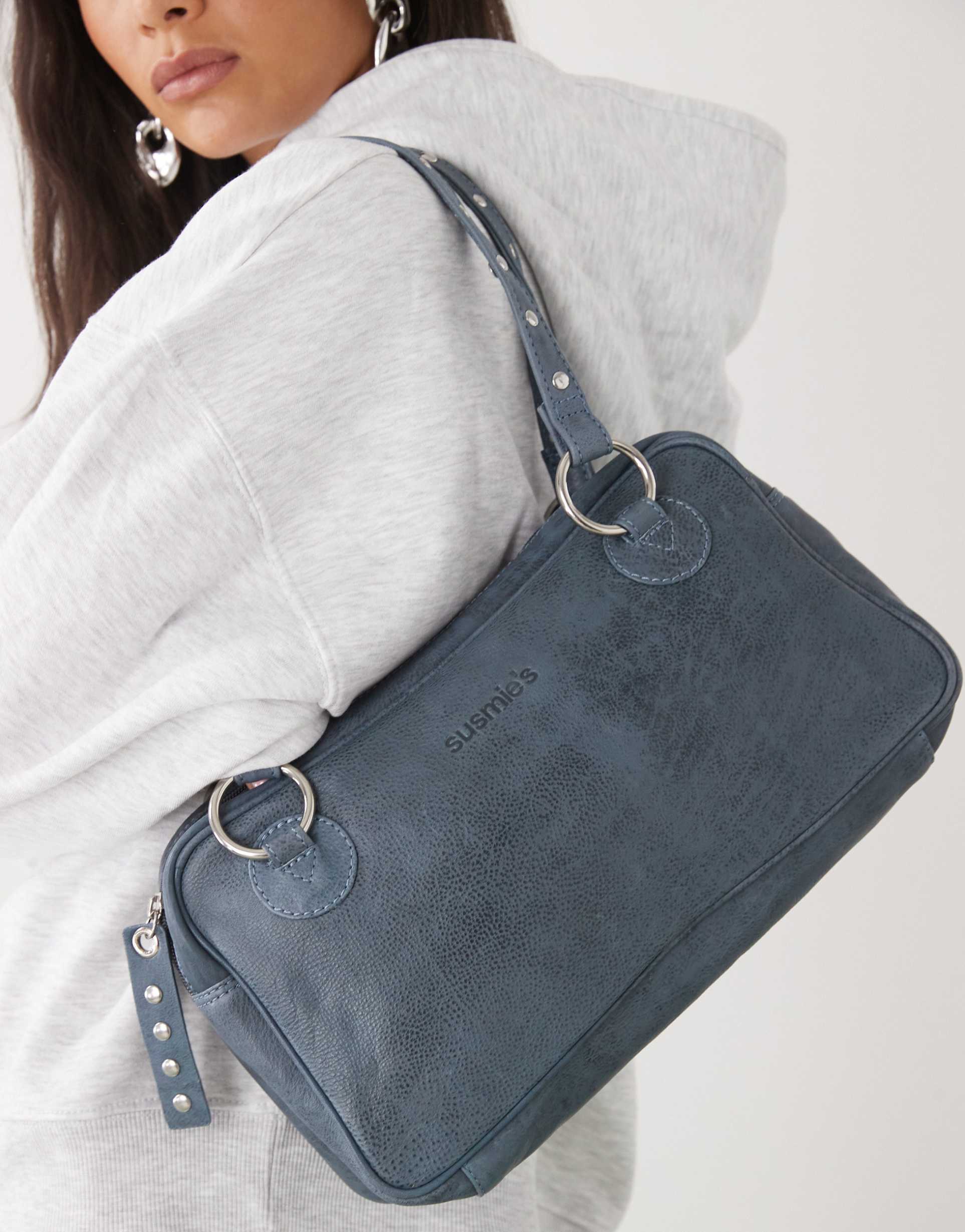 susmie's vito leather shoulder bag in blue