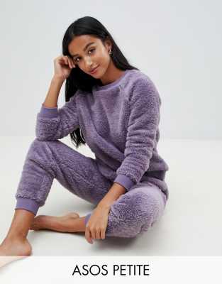 фото Сверхмягкий комплект из худи и джоггеров asos design petite lounge-серый asos petite