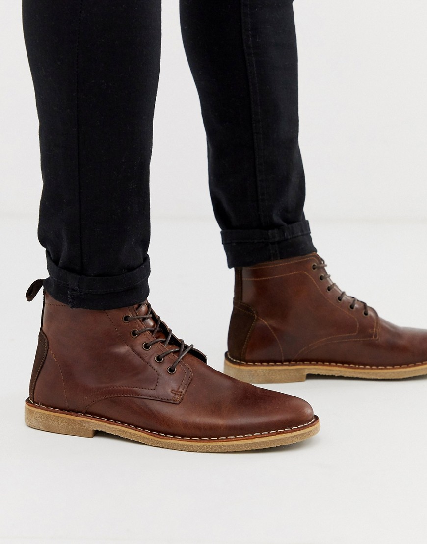 фото Светло-коричневые кожаные ботинки чукка с замшевой отделкой asos design-светло-коричневый