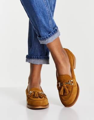 Туфли на плоской подошве Светло-коричневые замшевые лоферы с кисточками schuh Lizbeth-Коричневый цвет
