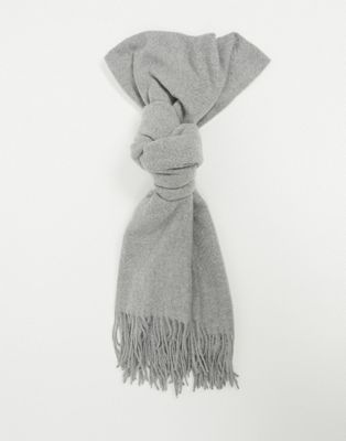 фото Светло-серый шарф с бахрмой pieces-черный