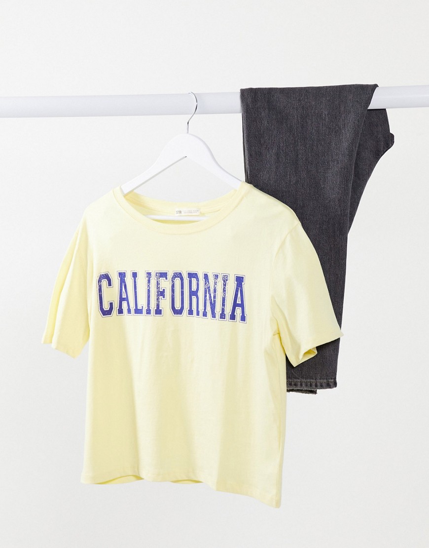 фото Светло-желтая футболка с надписью "california" stradivarius-желтый