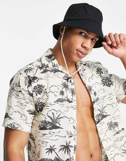 SVNX - Campground - Safari bucket hat in zwart met trekkoord
