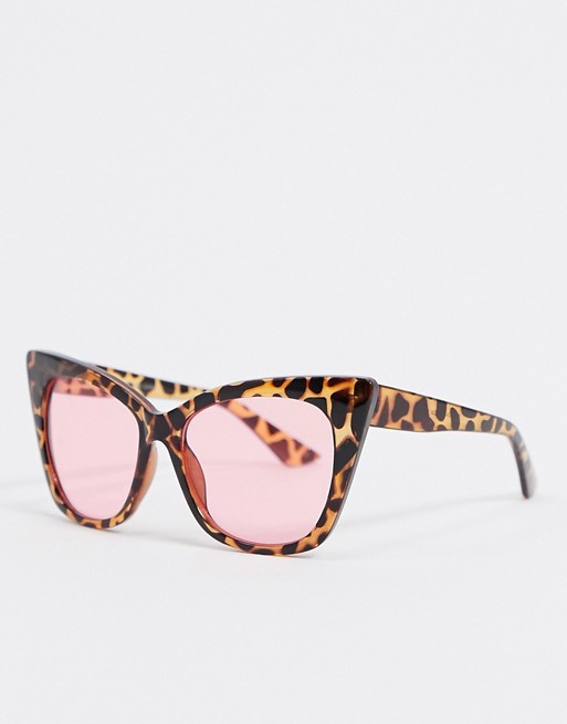 SVNX cat eye sunglasses in tortoiseshell and pink tint