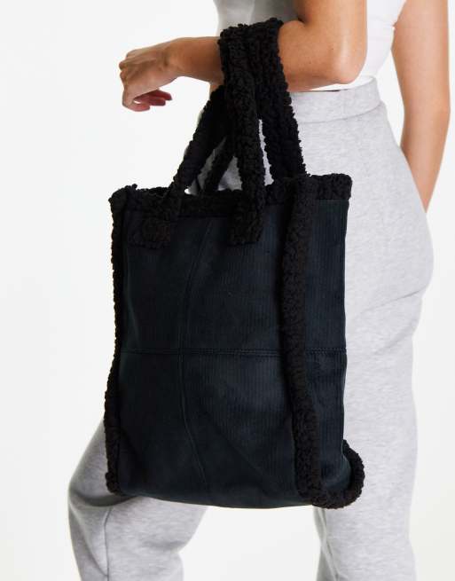 SVNX - Corduroy tote in zwart