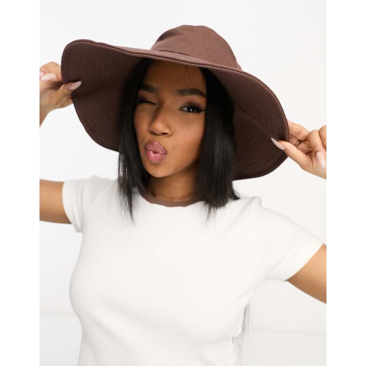 Light brown store floppy hat