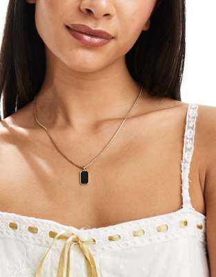 Svnx Gold Chain Necklace With Black Gem Pendant