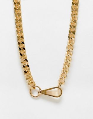 SVNX gold chunky chain necklace with a key chain detail
