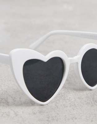 svnx heart sunglasses