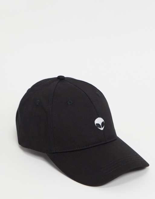 SVNX – Kappe mit Alienlogo