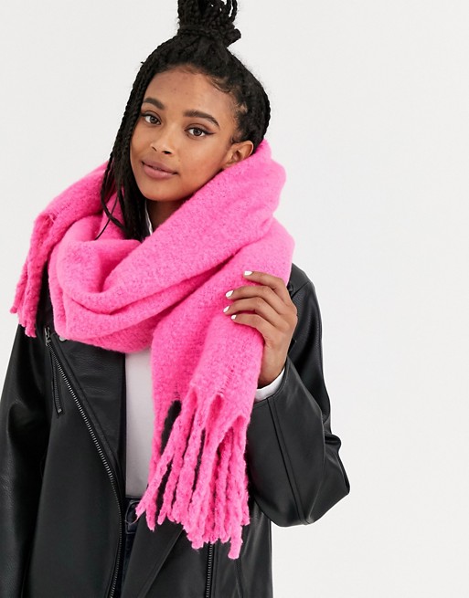 SVNX neon pink fluffy scarf