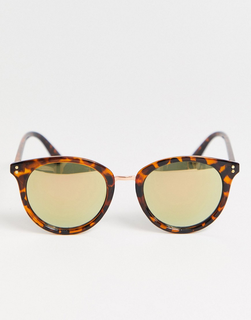 SVNX - Smalle cateye zonnebril-Bruin
