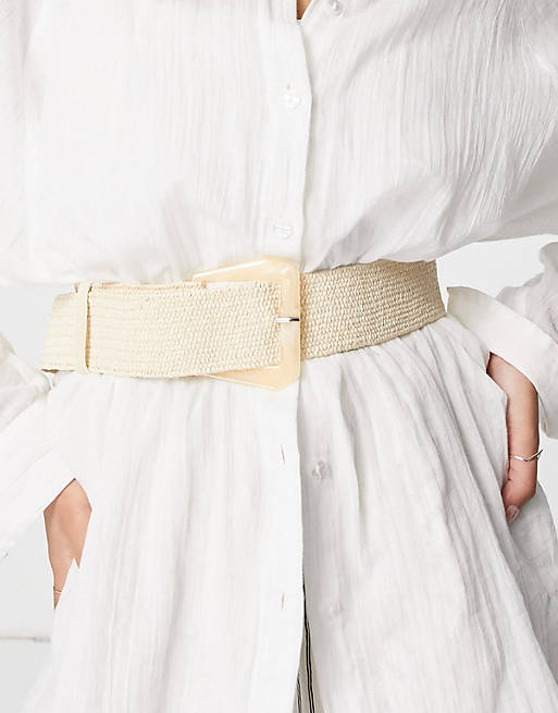 SVNX straw belt with faux shell buckle in cream