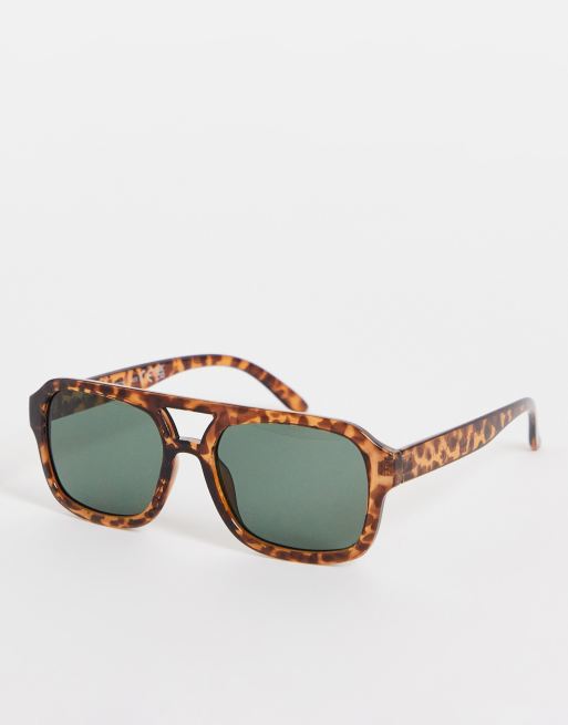 SVNX two pack with aviator style sunglasses