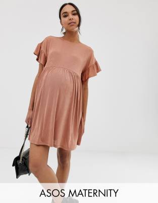 фото Свободное платье металлик с оборками на рукавах asos design maternity-розовый asos maternity