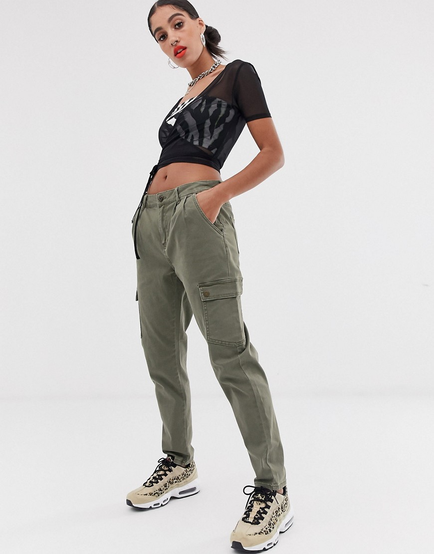 фото Свободные брюки карго с карманами noisy may-зеленый