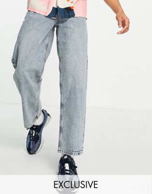 фото Свободные джинсы в стиле 90-х синего выбеленного винтажного оттенка collusion x014-голубой