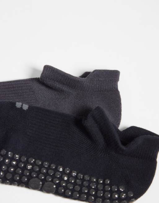 Sweaty Betty 2 pack Reformer Pilates sock in black and grey, 3 of 3