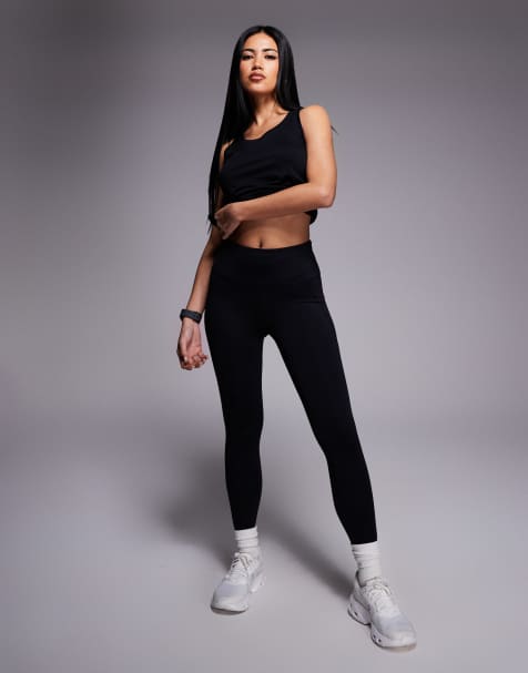 Sweaty Betty all day 7/8 leggings in black - view 1