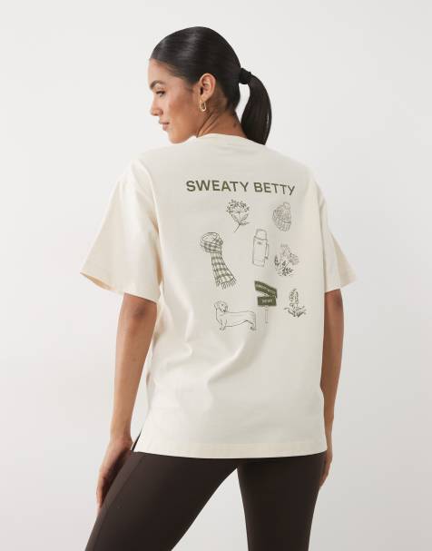 Sweaty Betty British Heritage Graphic T-shirt in creme beige bracken green graphic script wordmark - view 1