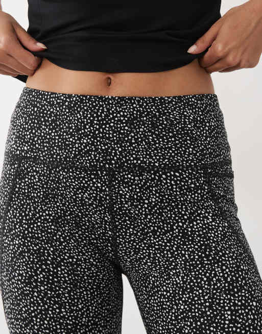 Sweaty Betty Power 7/8 workout leggings in zwart met microdotprint, 3 van 5
