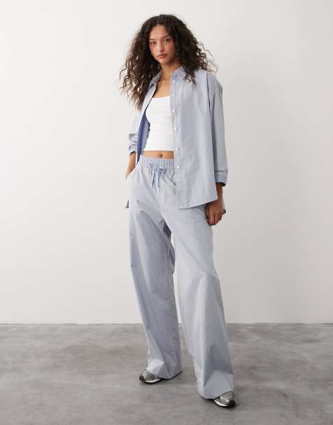 Sweaty Betty - Regular-fit broek met zomerse strepen in blauw en wit - view 1