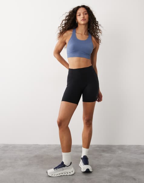 Sweaty Betty Runners High 6"" Short in black