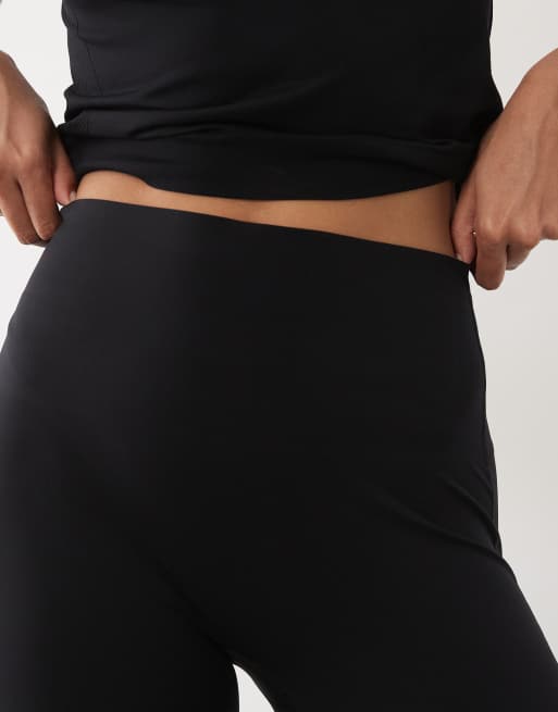 Sweaty Betty Runner's High 7/8 tights in black, 2 of 5