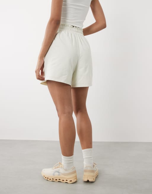 Sweaty Betty seersucker 6" teksturshorts i hvid, 5 af 5