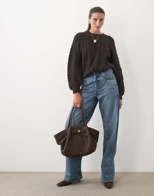 sweter z grubym warkoczowym splotem w kolorze czekoladowobrązowym, 2 z 4