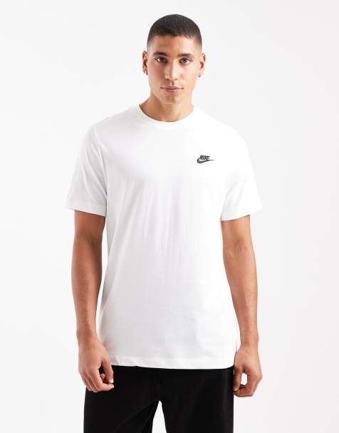 T-shirt i hvid fra Nike Club - view 1