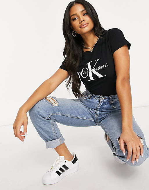 T-shirt med logo fra Calvin Klein Jeans