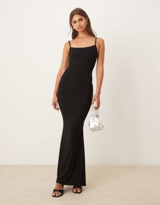 365 Sculpting Lounge dress in black