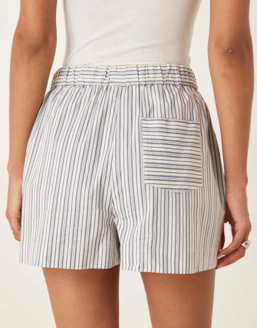 Tala - Blå shorts med striber i poplin, 2 af 5