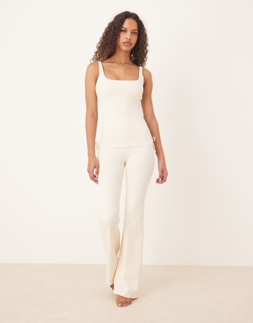 TALA DayFlex built-in support adjustable tie side singlet in buttermilk, 2 of 4