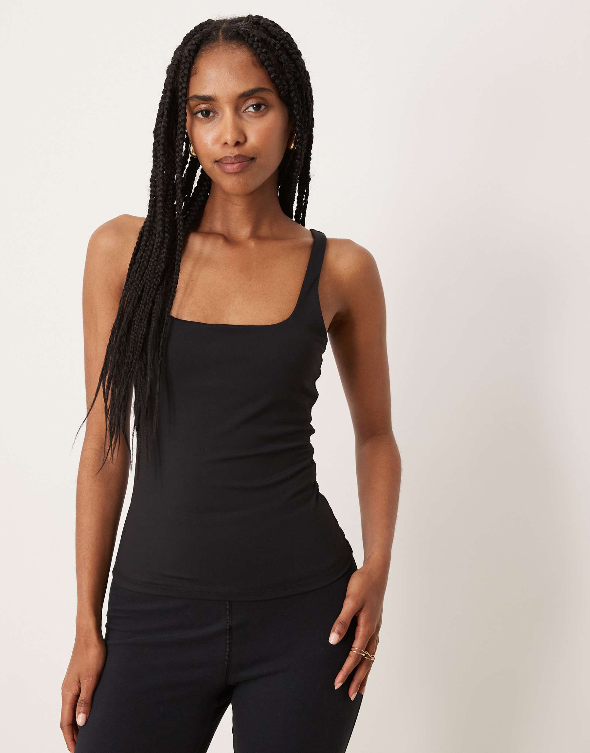 tala dayflex built-in support essential square neck tank top in black