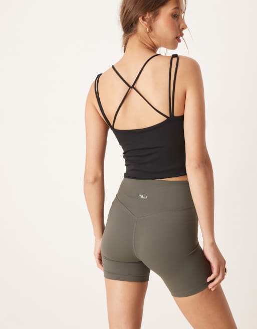 TALA - DayFlex - Pantaloncini avvolgenti a vita alta verde oliva scuro, 3 di 5