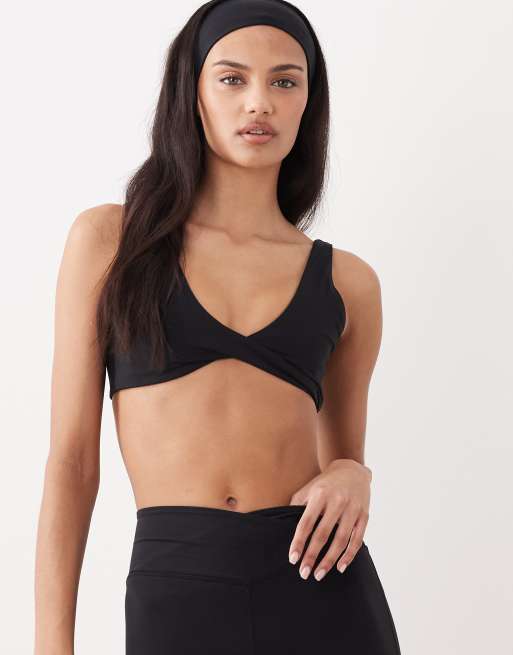 TALA DayFlex twist front sports bra in black, 3 of 4