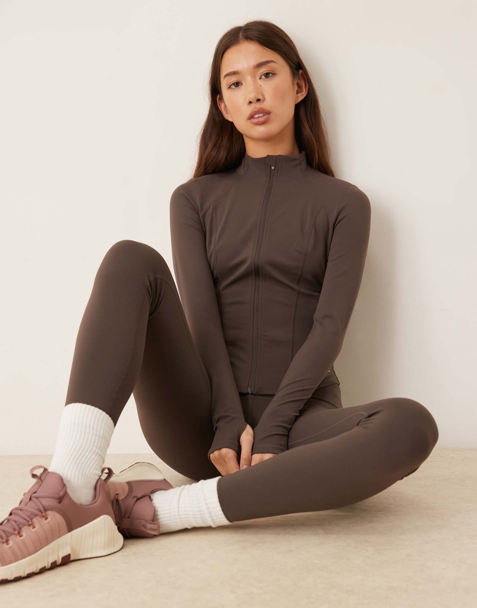 Куртка на молнии Tala DayFlex темно-серого цвета